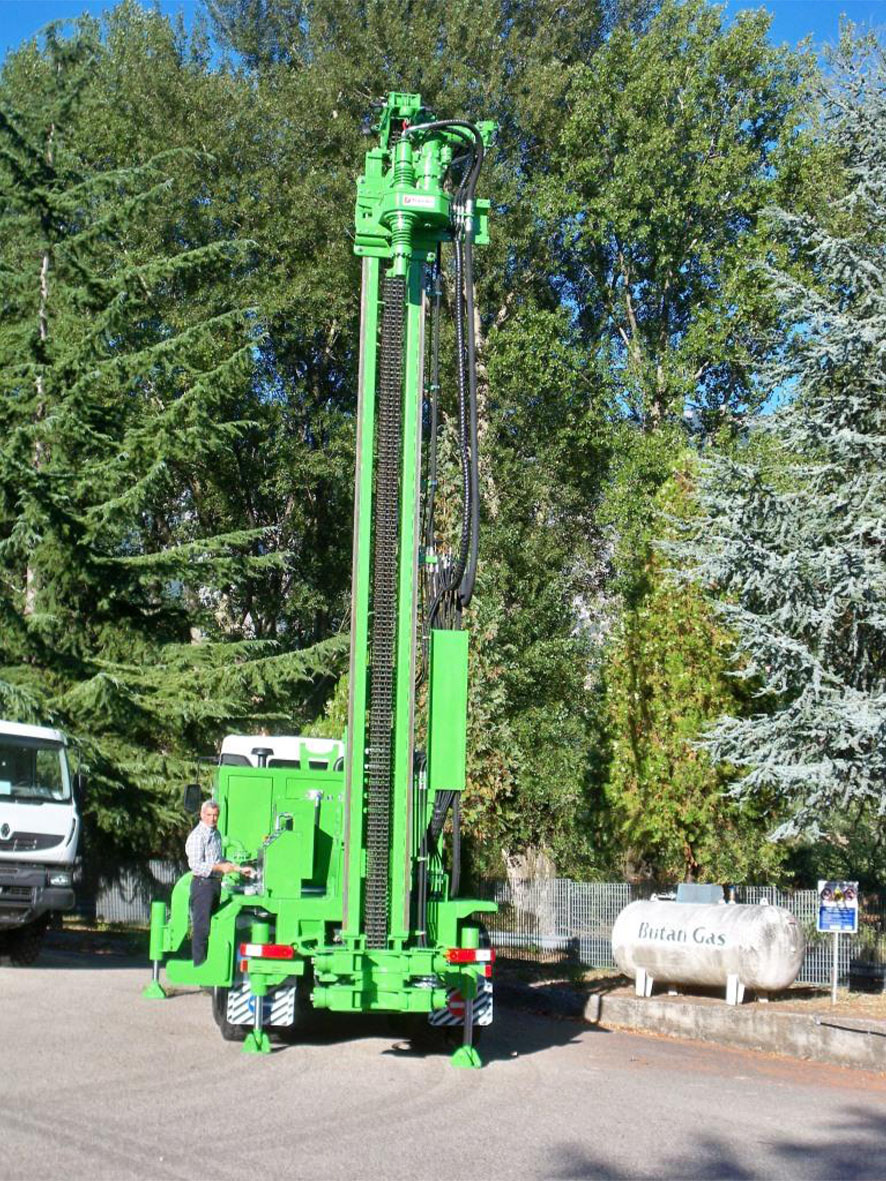 HD 303 Foreuse eau